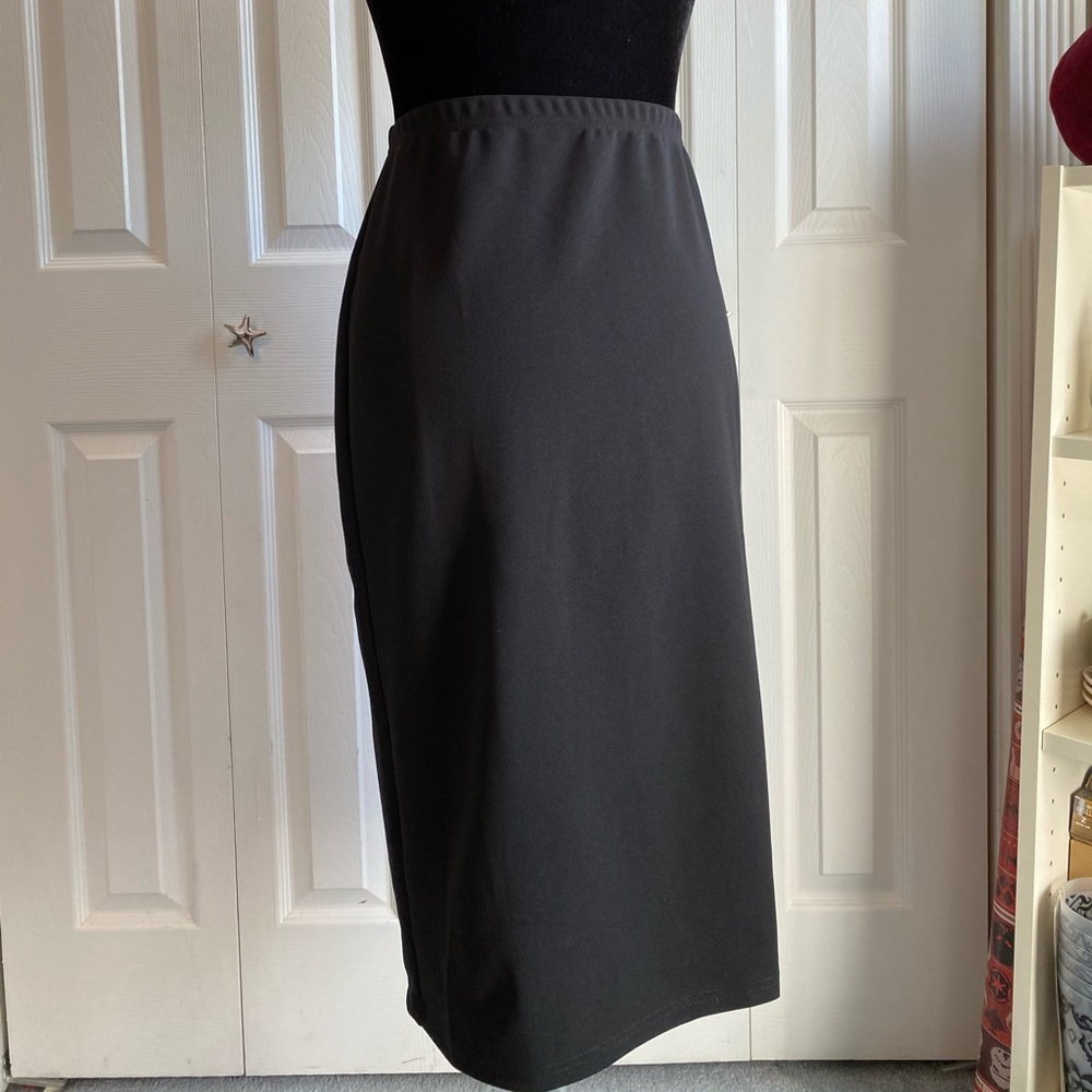 Long high-waisted pencil skirt from Shein